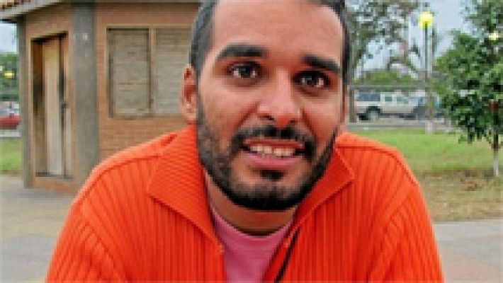 Telediario 1 - El rapero angoleño Luaty Beirão, de la dictadura a la democracia a golpe de canción