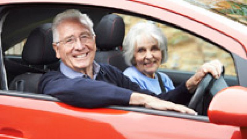 ¿Hasta qué edad deberían conducir las personas mayores?
