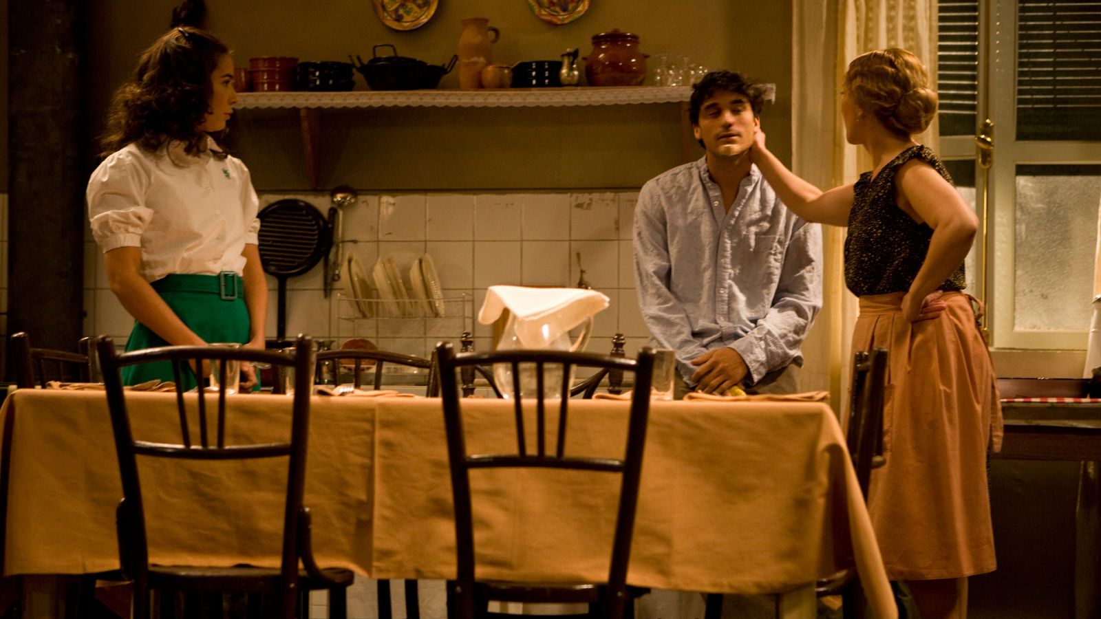 Amar en tiempos revueltos - T4 - Episodio 46 - Ver ahora