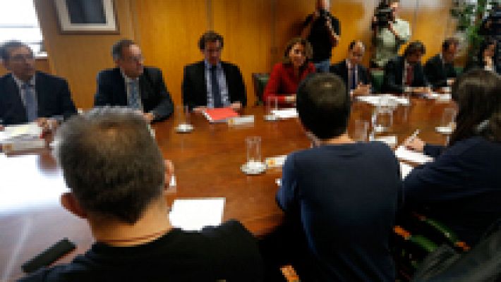 Telediario 1 - Los sindicatos "preocupados" por la ausencia de VW