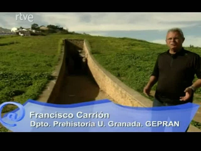  La Aventura del Saber. Serie documental. "El túnel del tiempo". Los Dólmenes de Antequera. Dolmen de Viera