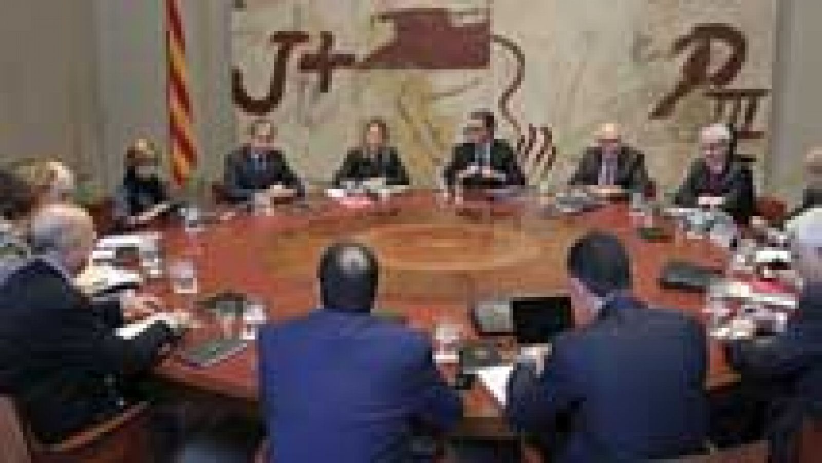 Telediario 1: Varios miembros del Govern discreparon con Mas del contenido de la propuesta independentista | RTVE Play