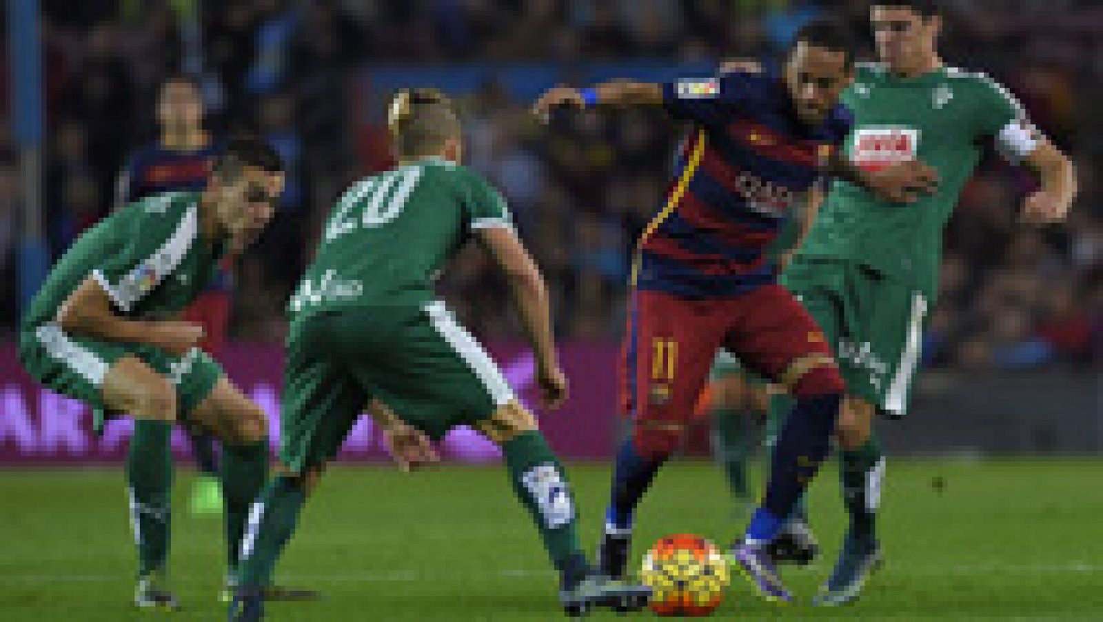 Telediario 1: El Barça se juega en Getafe el mantenerse en la lucha | RTVE Play