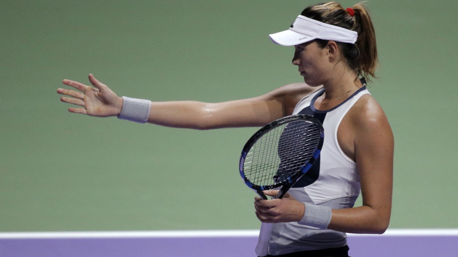 Radwanska detiene a Garbiñe Muguruza en semifinales