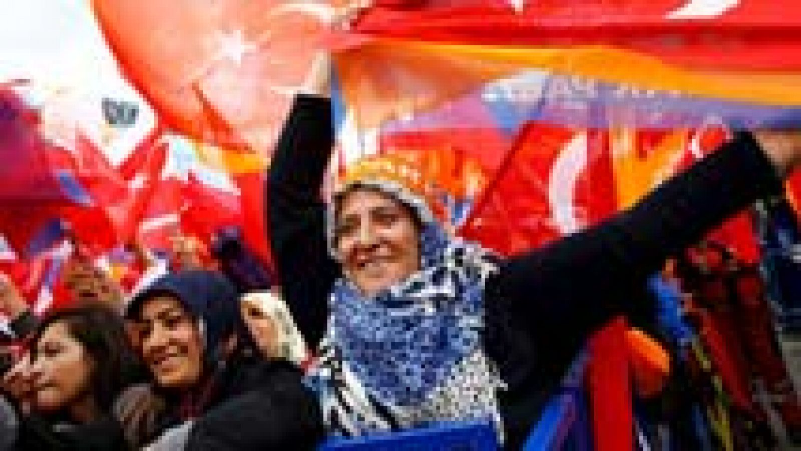 Telediario 1: Turquía acude a las urnas con el temor a que se repitan los resultados de las pasadas elecciones | RTVE Play