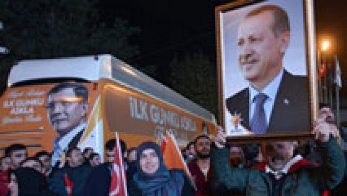 Erdogán gana las elecciones legislativas 