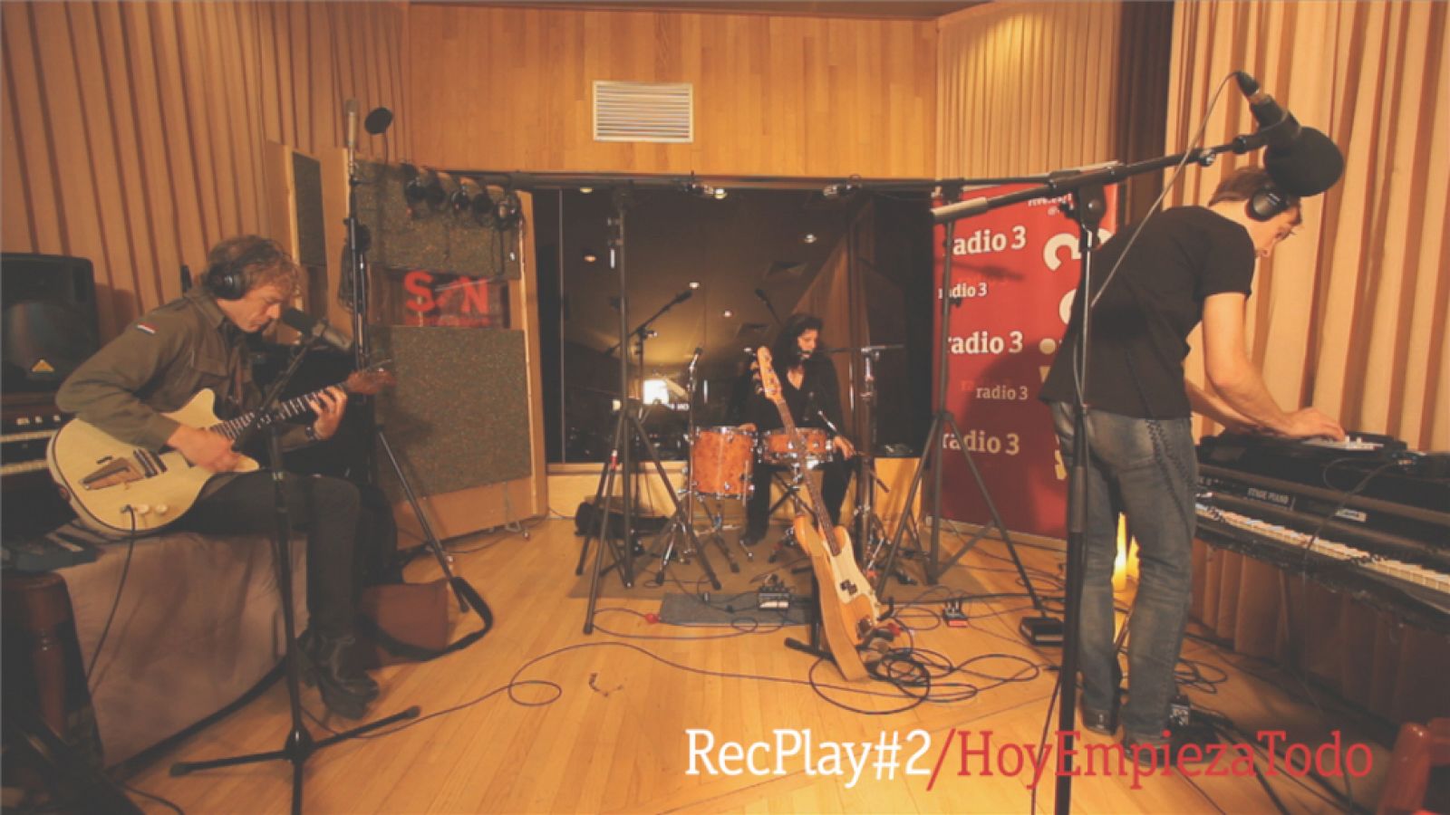 REC-PLAY #2 - Low: "Let's stay together" - 04/11/15
