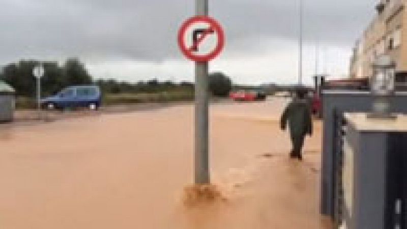 El temporal causa destrozos materiales e inundaciones en bajos en las provincias del litoral mediterráneo