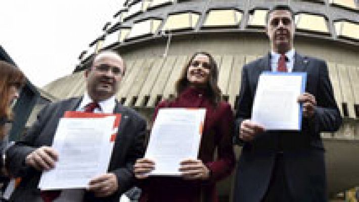 Telediario 1 - C's, PSC y PP recurren al TC la resolución independentista