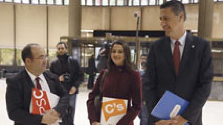 Telediario 1 - Telediario 2 en 4' - 04/11/15