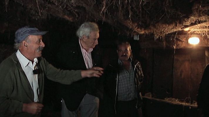 Aquí la Tierra - Luis del Olmo, en una palloza de su tierra