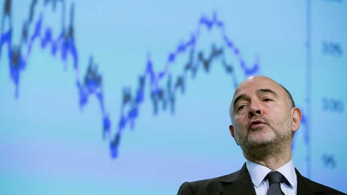 Telediario 1 - La Comisión Europea revisa al alza el déficit este año al 4,7% y cree que España crecerá un 3,1%