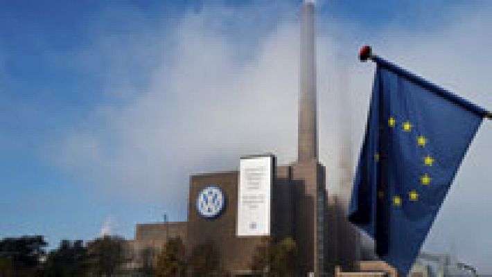 Telediario 1 - Volkswagen devolverá el dinero del Plan PIVE de los coches con exceso en emisiones de CO2