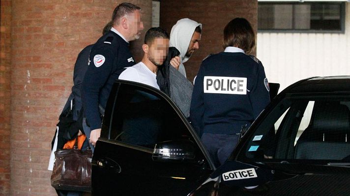 Telediario 1 - Benzema, imputado por el chantaje a Valbuena