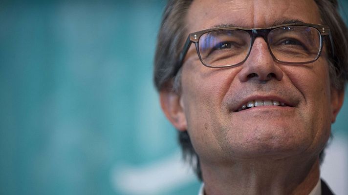 Telediario 1 - Mas solo cuenta con Junts pel Sí para ser investido