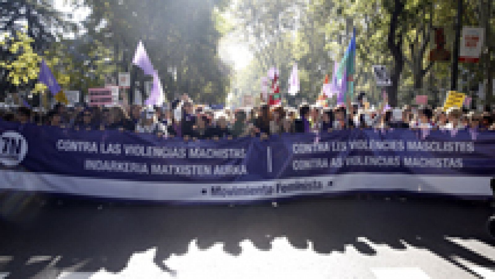 Informativo 24h: La primera marcha estatal del Movimiento Feminista contra la violencia de género | RTVE Play