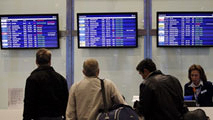 Telediario 1 - Rusia y Gran Bretaña continúan la operación de repatriación