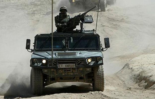  - Dos soldados españoles muertos