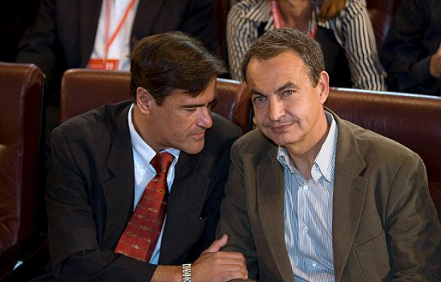  - Zapatero lamenta el atentado