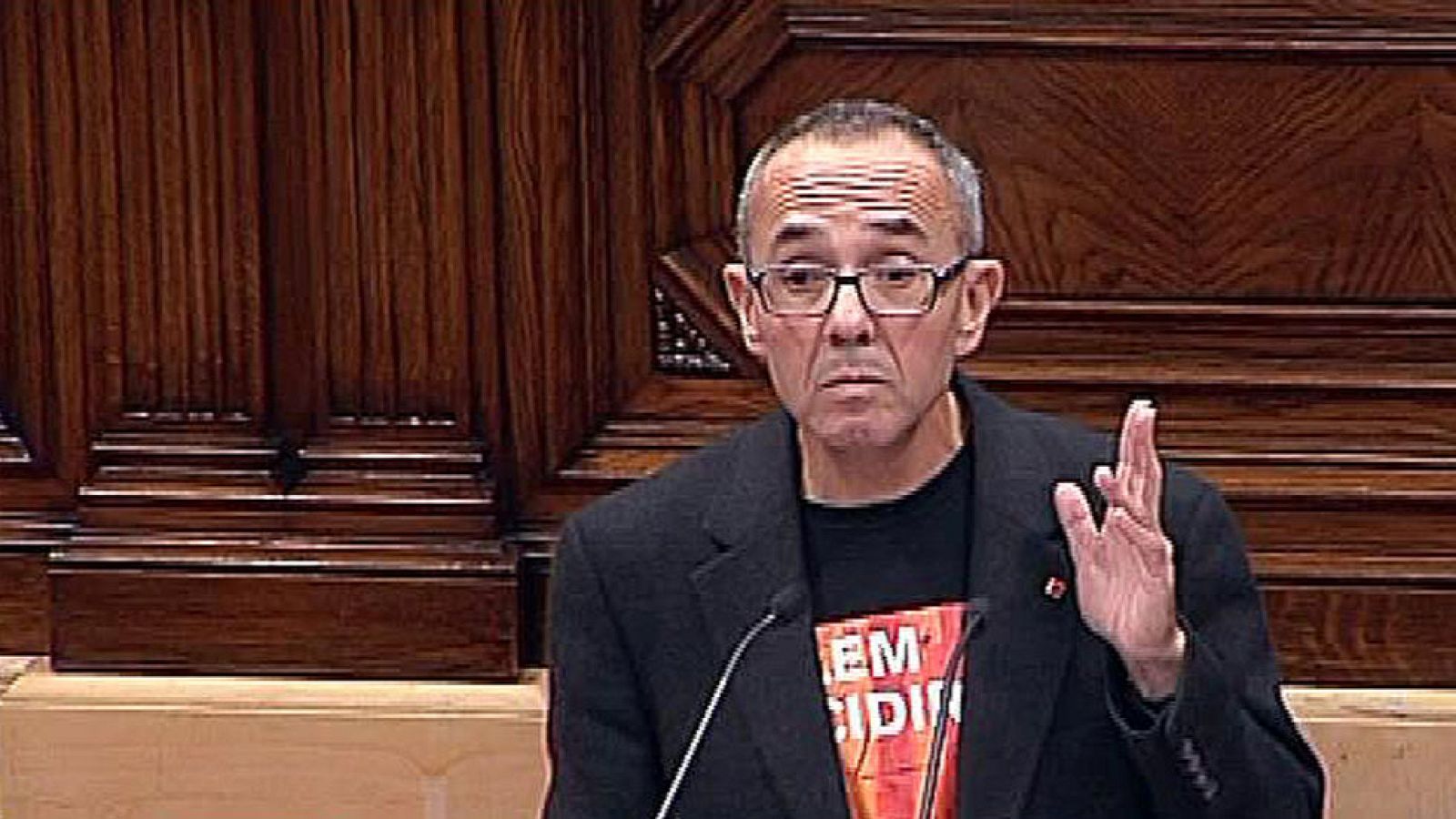 Coscubiela, de Catalunya Sí que es Pot, acusa al resto de grupos de hacer política partidista de búnker