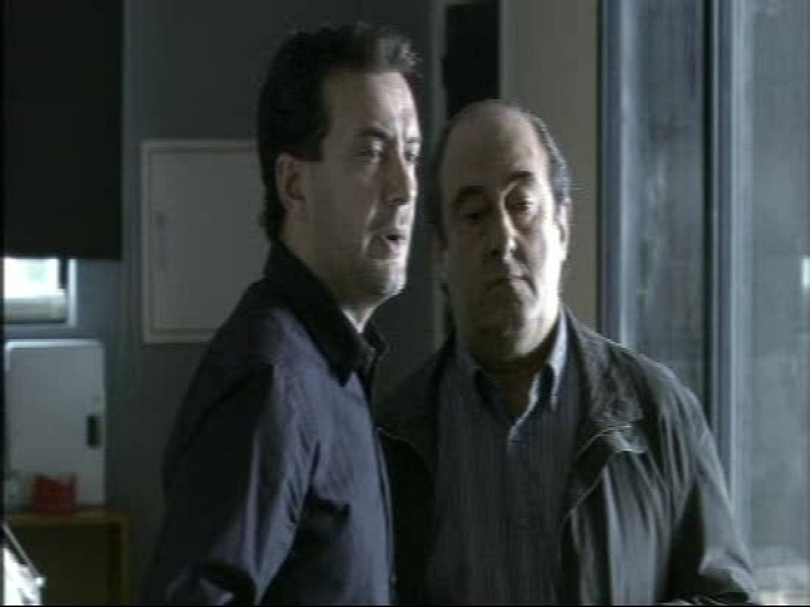 Guante Blanco. Toma falsa 2