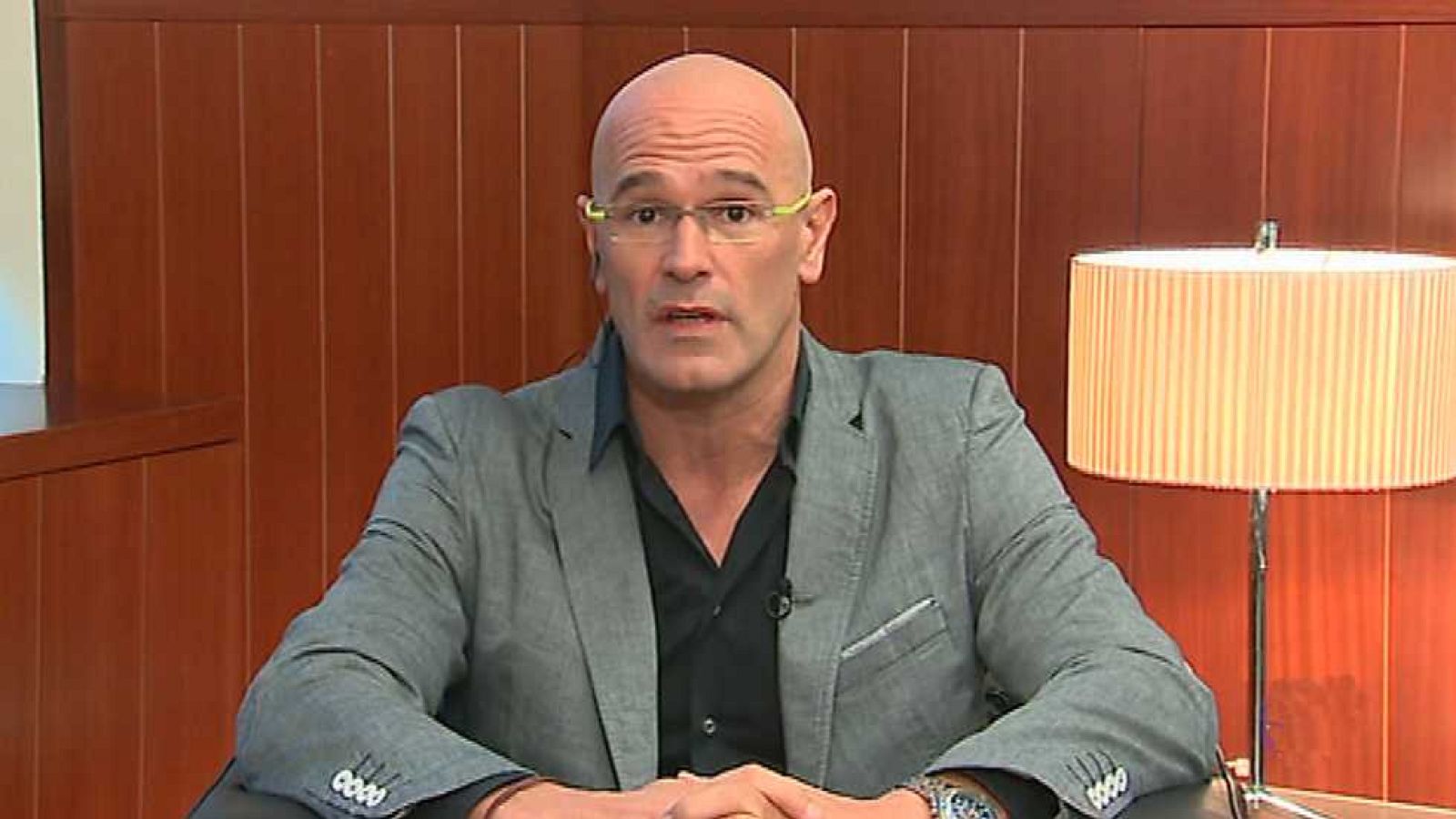 Los desayunos de TVE - Andrés Herzog (UPyD) y Raül Romeva (Junts pel Sí) - Ver ahora