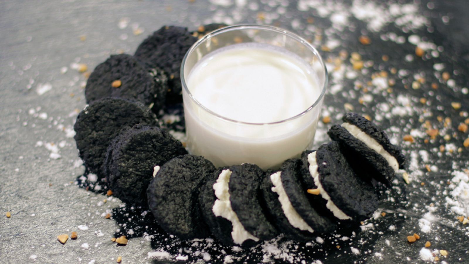 Receta de falso desayuno de leche con galletas