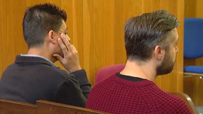 Telediario 1 - Juicio a dos guardias civiles por extorsión en A Coruña