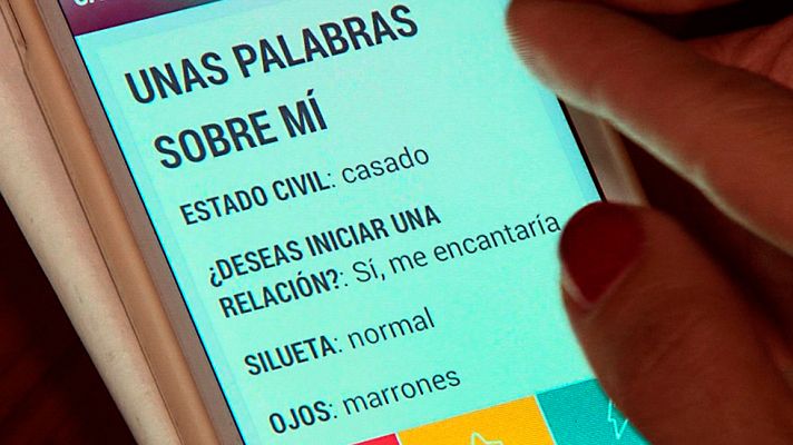 Comando Actualidad - Enganchados a la red