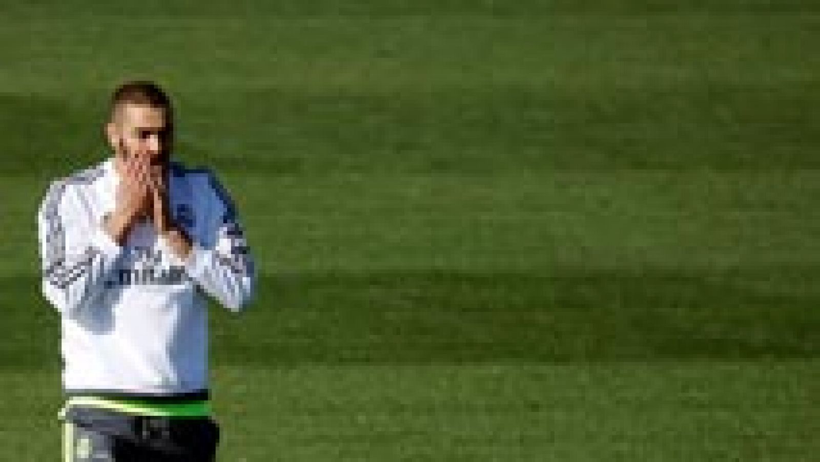 Telediario 1: Benzema hizo de intermediario entre Valbuena y los chantajistas, según L'Equipe | RTVE Play
