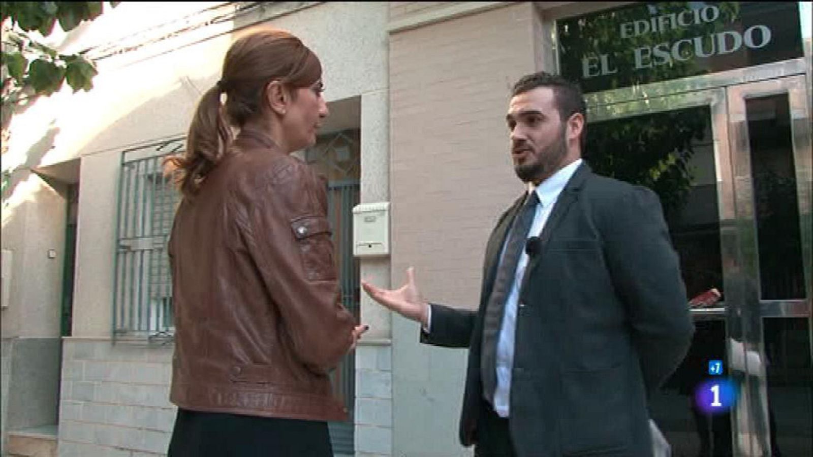 Comando Actualidad - Derrumbados - Carlos, administrador de fincas