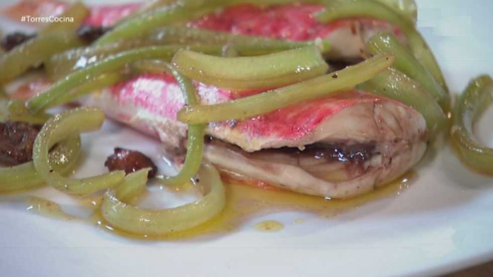 Torres en la cocina - Experimenta como puedas - Ver ahora