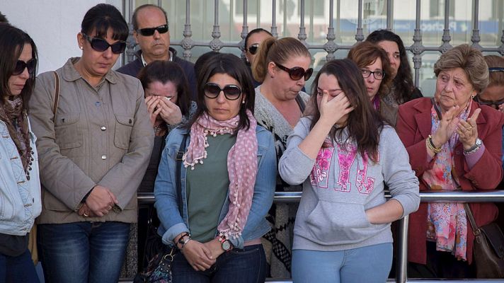 Telediario 1 - Un hombre mata presuntamente a su mujer en Sevilla