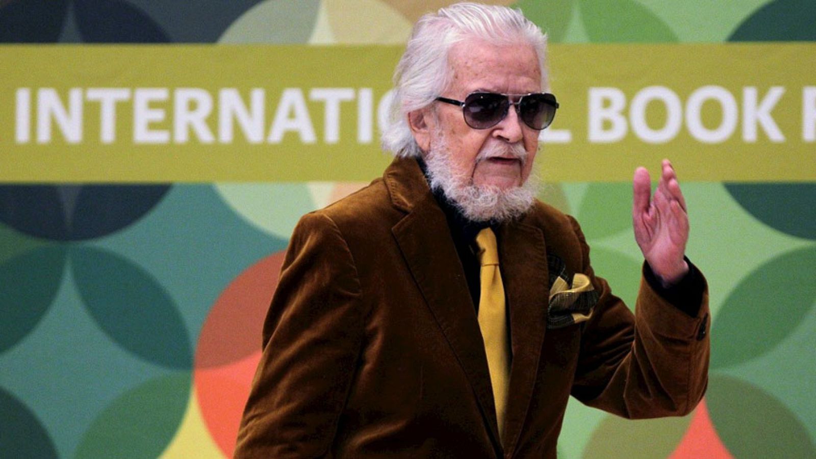 El mexicano Fernando del Paso gana el Premio Cervantes