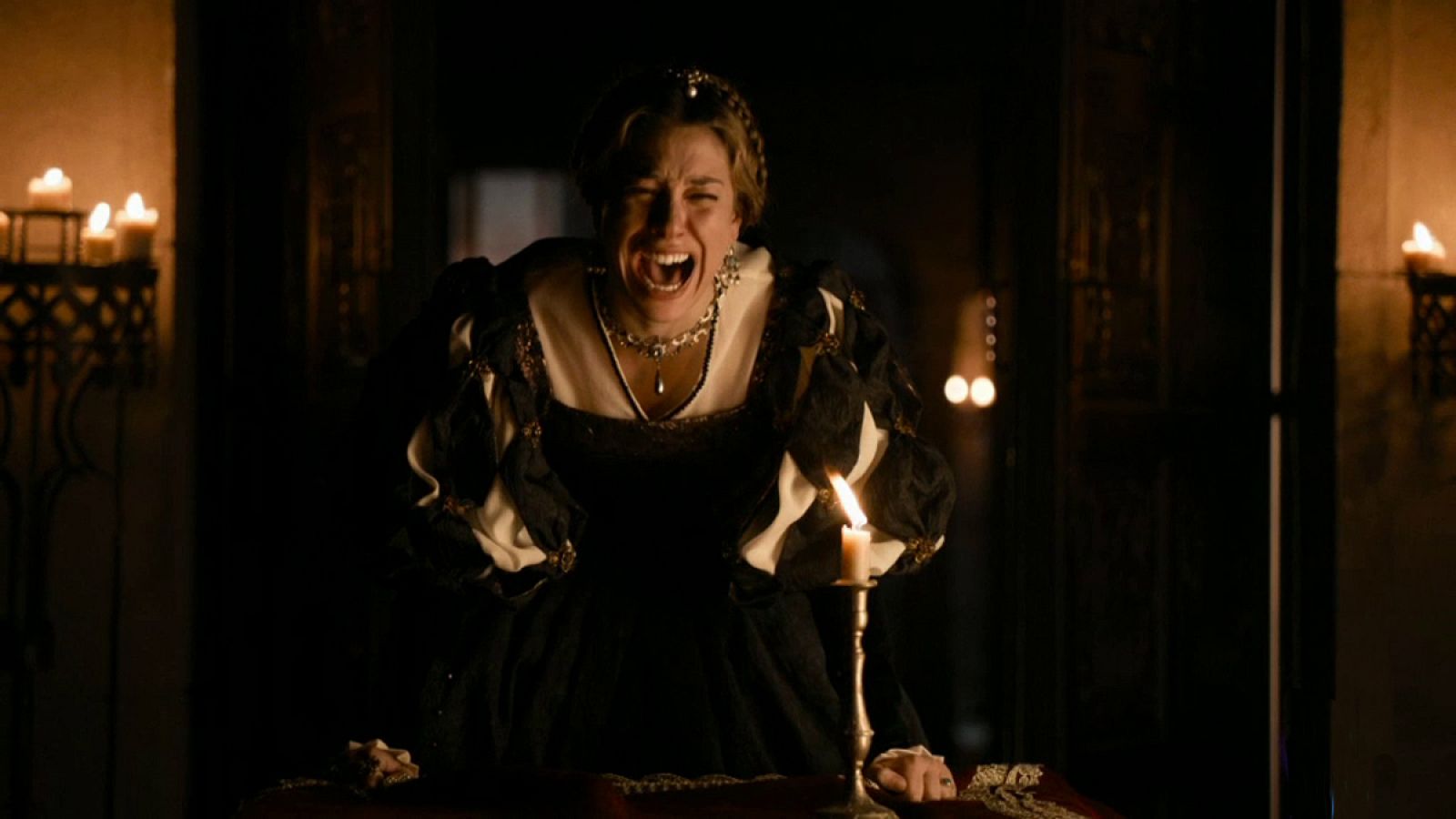 Carlos, Rey Emperador - Muere el infante Fernando | Ver