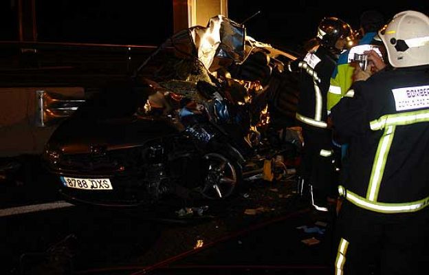 Dos muertos en un espectacular accidente