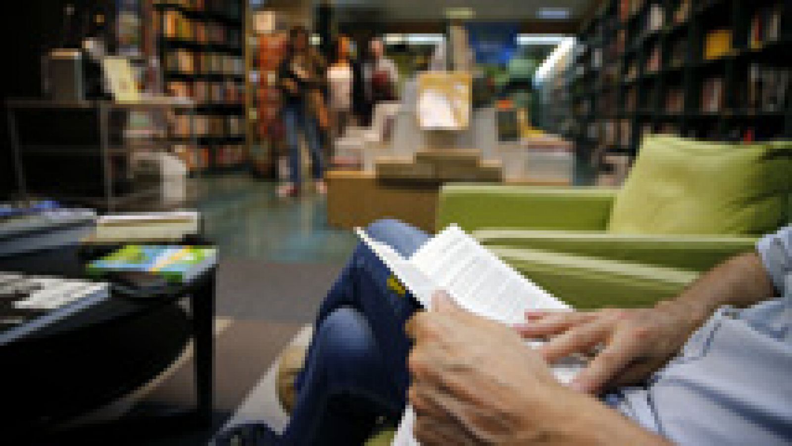 Telediario 1: El Día de las Librerías, una iniciativa que busca recuperar su papel como motor cultural | RTVE Play