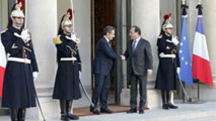  - Hollande se reúne con los presidentes de las cámaras