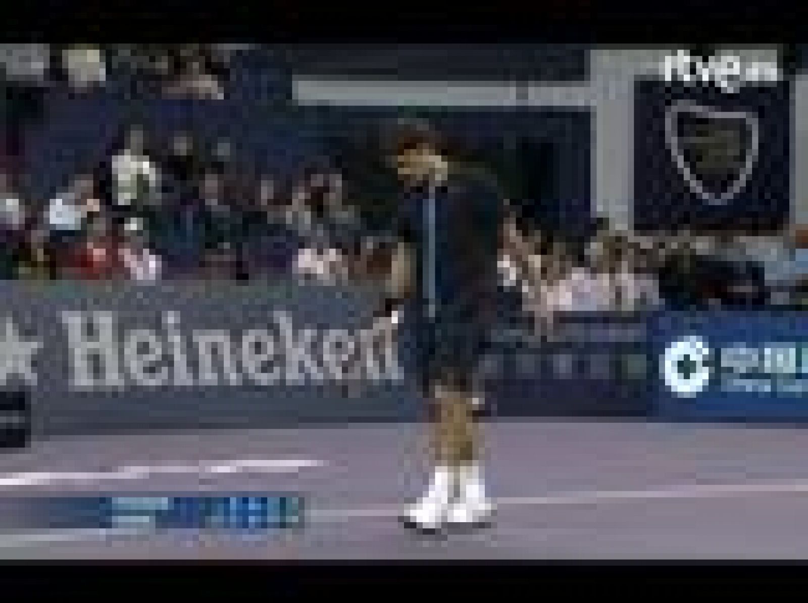 Sin programa: Federer cae ante Simon | RTVE Play