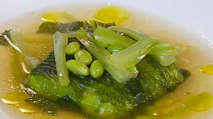 RTVE Cocina - Merluza con caldo de algas