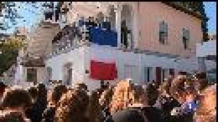 Informatiu Balear - Concentracions per condemnar els atemptats de París