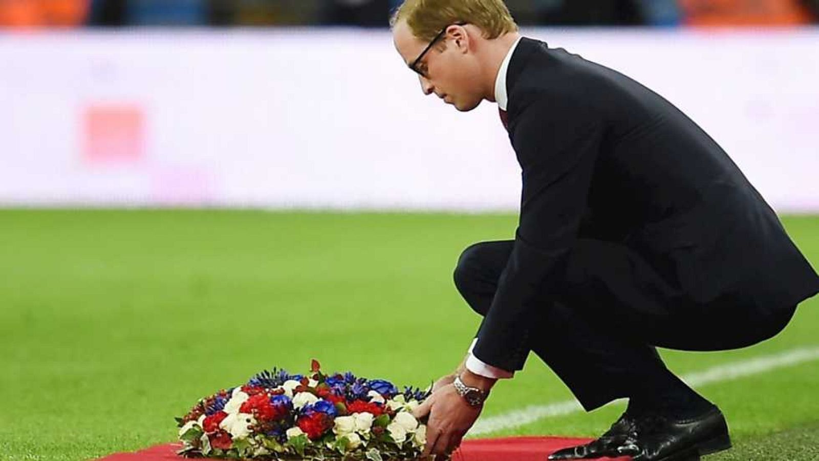 Telediario - 21 horas (2ª parte) - 17/11/15 - ver ahora