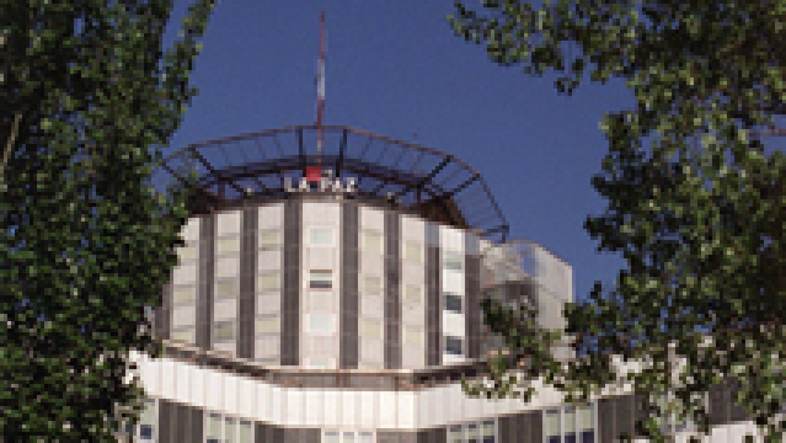 Telediario 1: El Hospital La Paz en Madrid y la Clínica Universitaria de Navarra elegidos mejores hospitales de España | RTVE Play