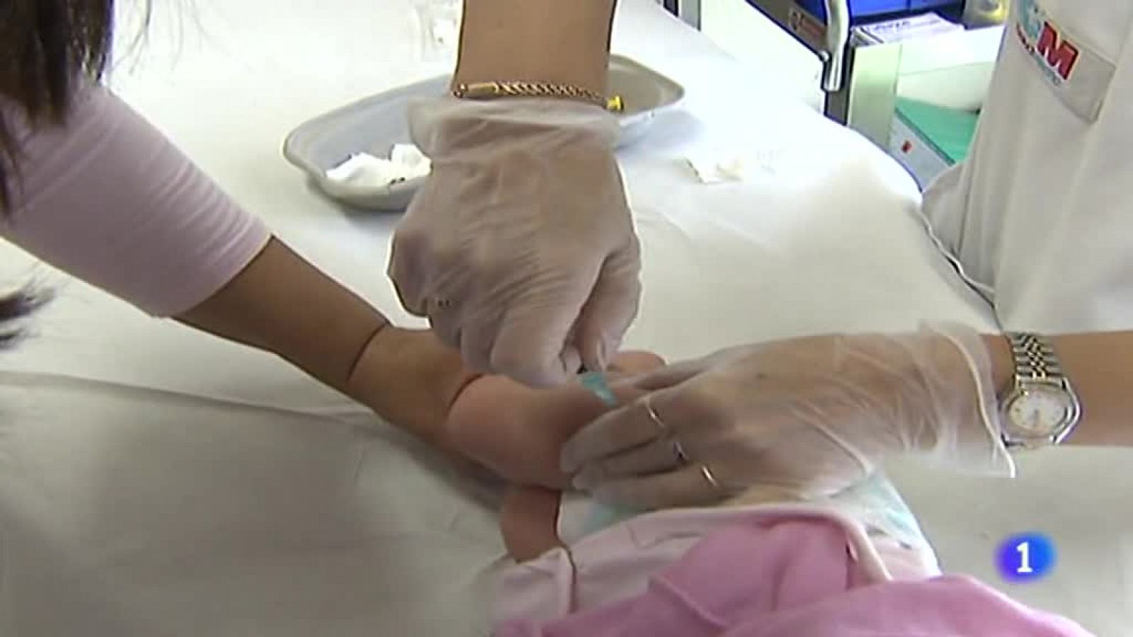 Telediario 1: Tres bebés han muerto por tosferina en el último mes | RTVE Play