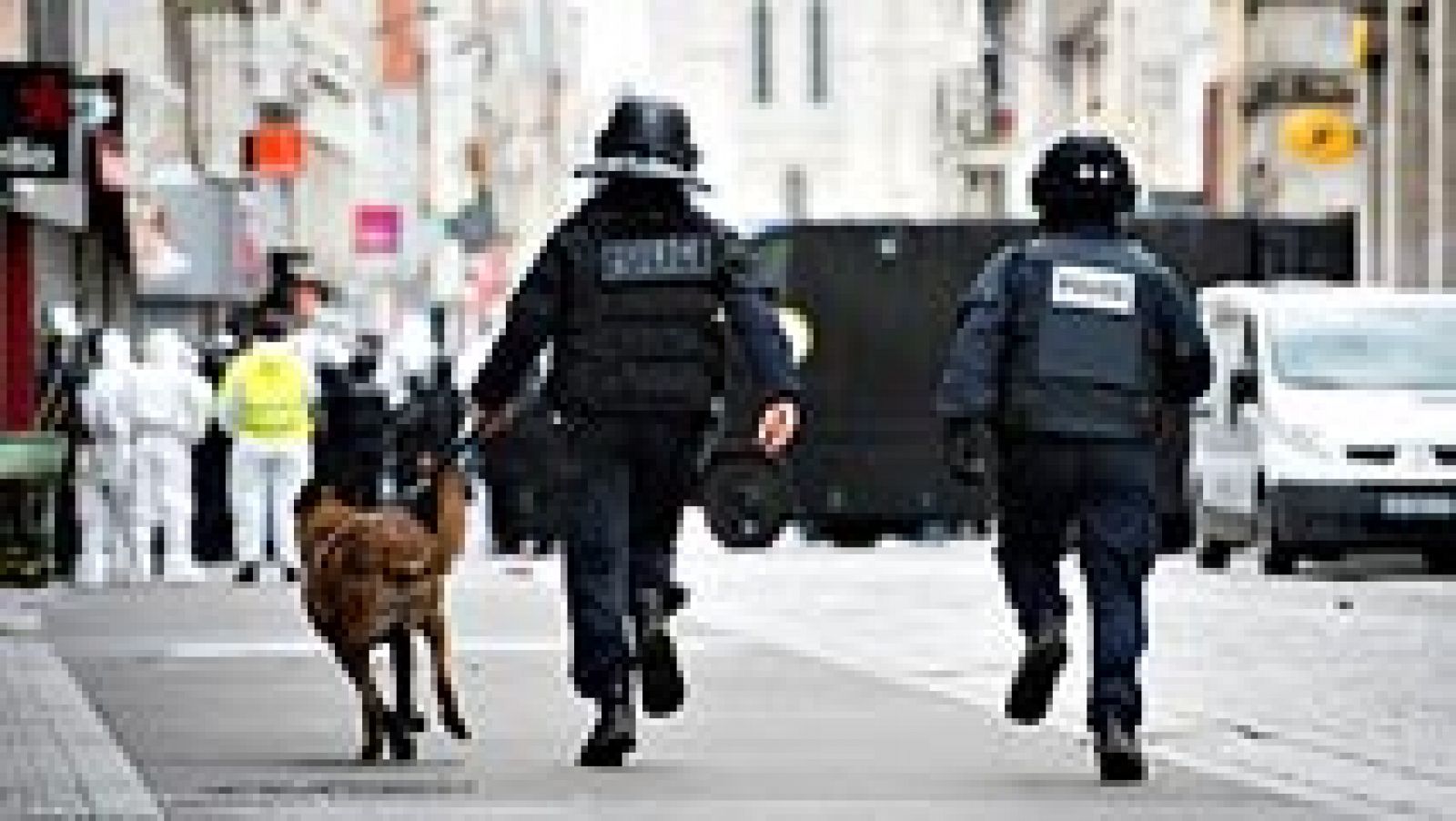 Telediario 1: La operación antiterrorista de Saint-Denis acabó con Abdelhamid Abaaoud, el cerebro de los atentados de París | RTVE Play