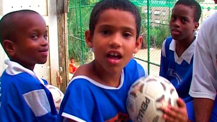 La noche temática - Un frágil sueño en las calles de Río