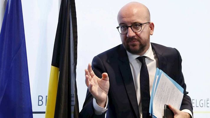 Telediario 1 - Telediario 2 en 4' - 22/11/15