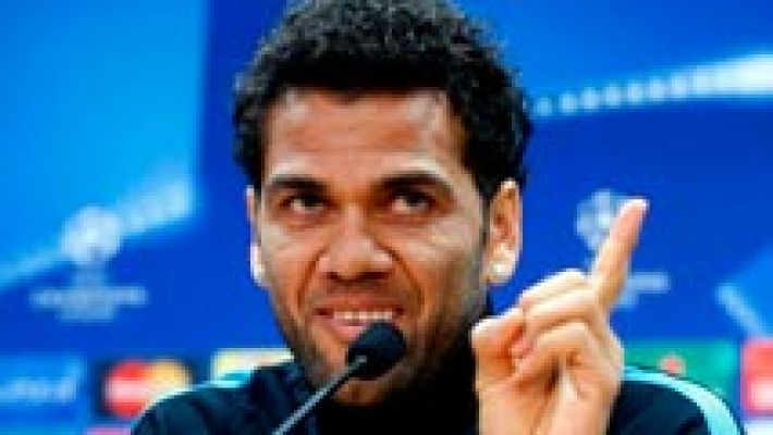 Telediario 1 - Alves: "Ronaldo es demasiado protagonista"