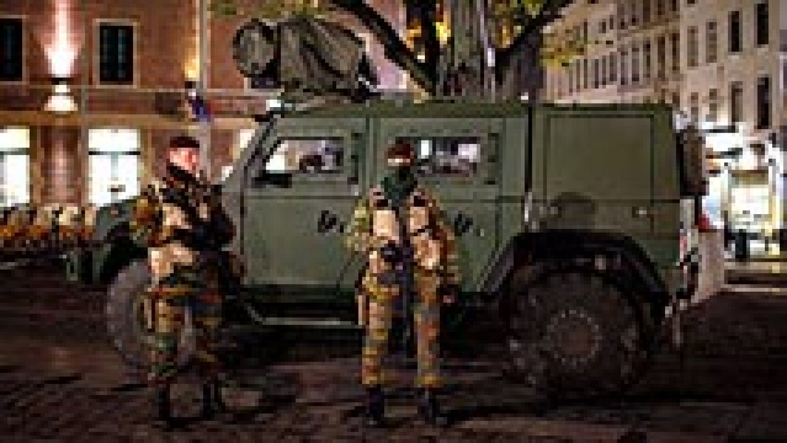 Telediario 1: Bélgica acusa a otro sospechoso de participar en los atentados de París y mantiene a cuatro personas bajo arresto | RTVE Play