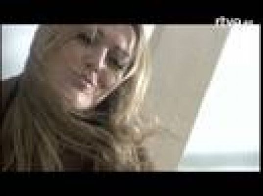  - Amaia Montero en solitario